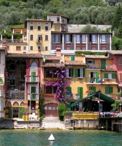 Tencuiala-decorativa-acril-siloxan-exterior-antimucegai-mediu-permeabil-vapori-Boero-Biquarz-md